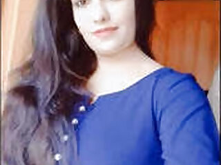 Paki Bhabhis Naked Bathroom Encounter