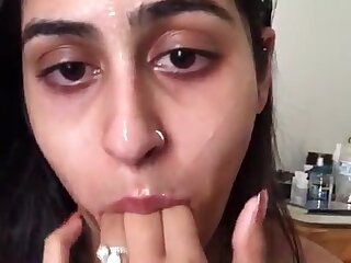 Indian Teens Charming Encounter with a Sexy Ishmindar